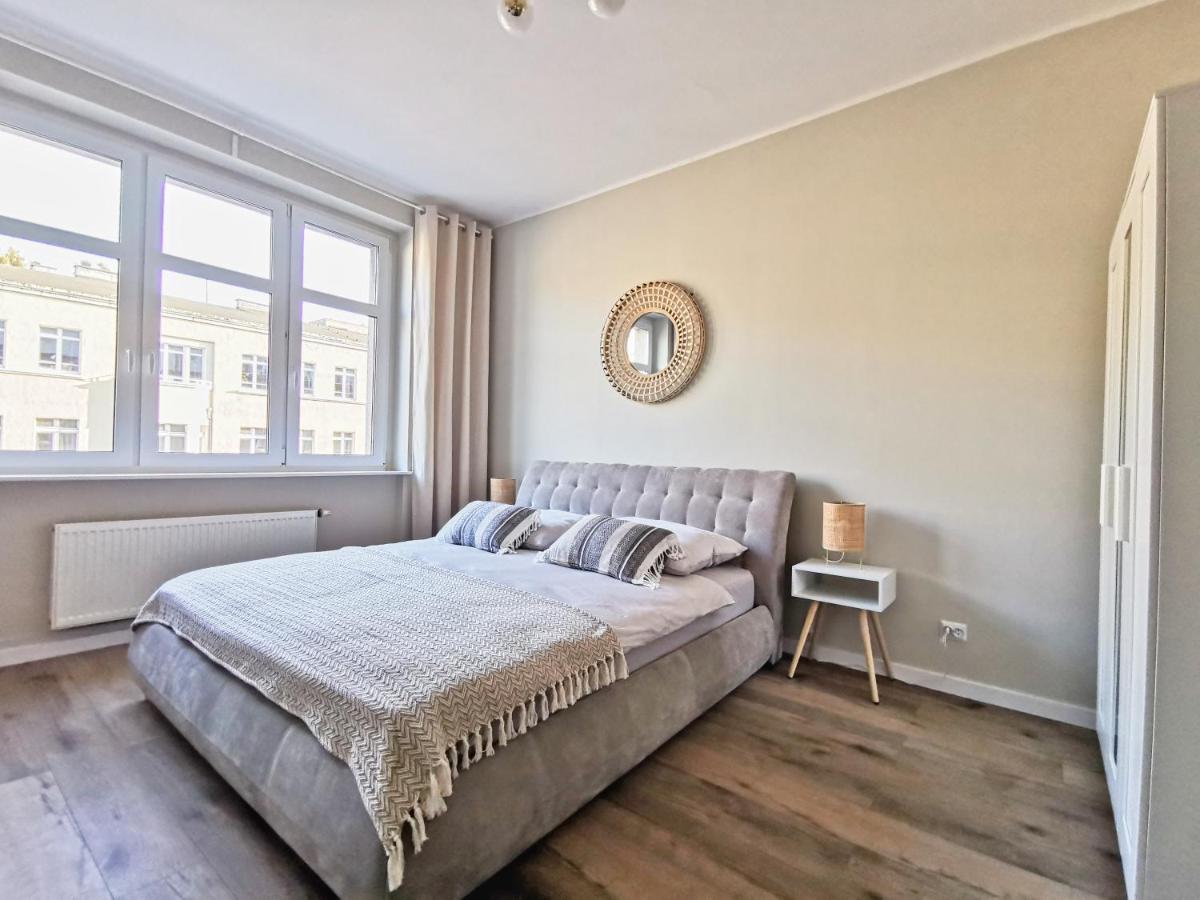 Apartamenty Swietojanska Gdynia Centrum Esterno foto
